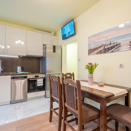 Top Location Central New & Spacious 3 Bdr Apt Medical Academy Sofia Exterior photo
