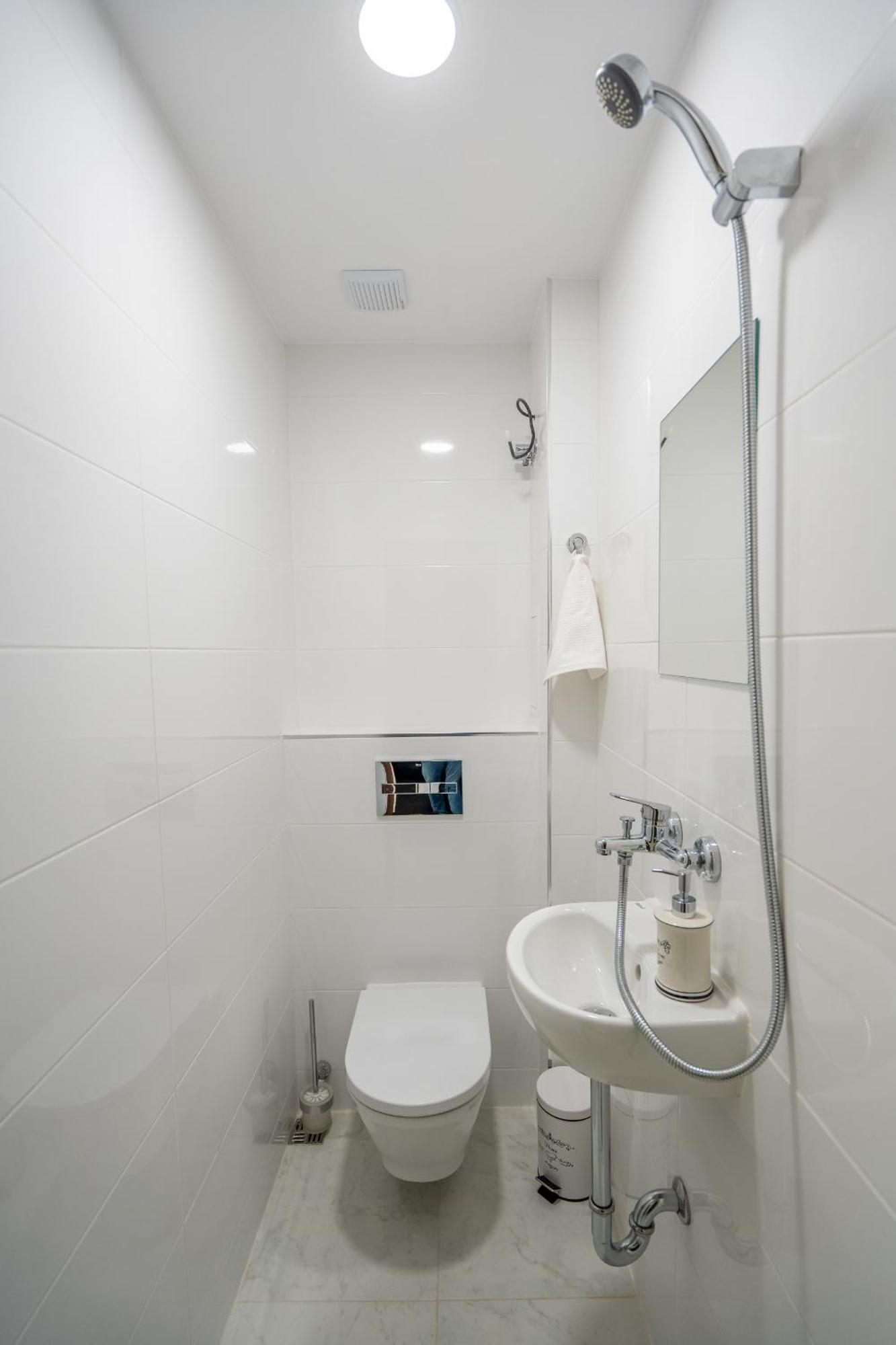 Top Location Central New & Spacious 3 Bdr Apt Medical Academy Sofia Exterior photo